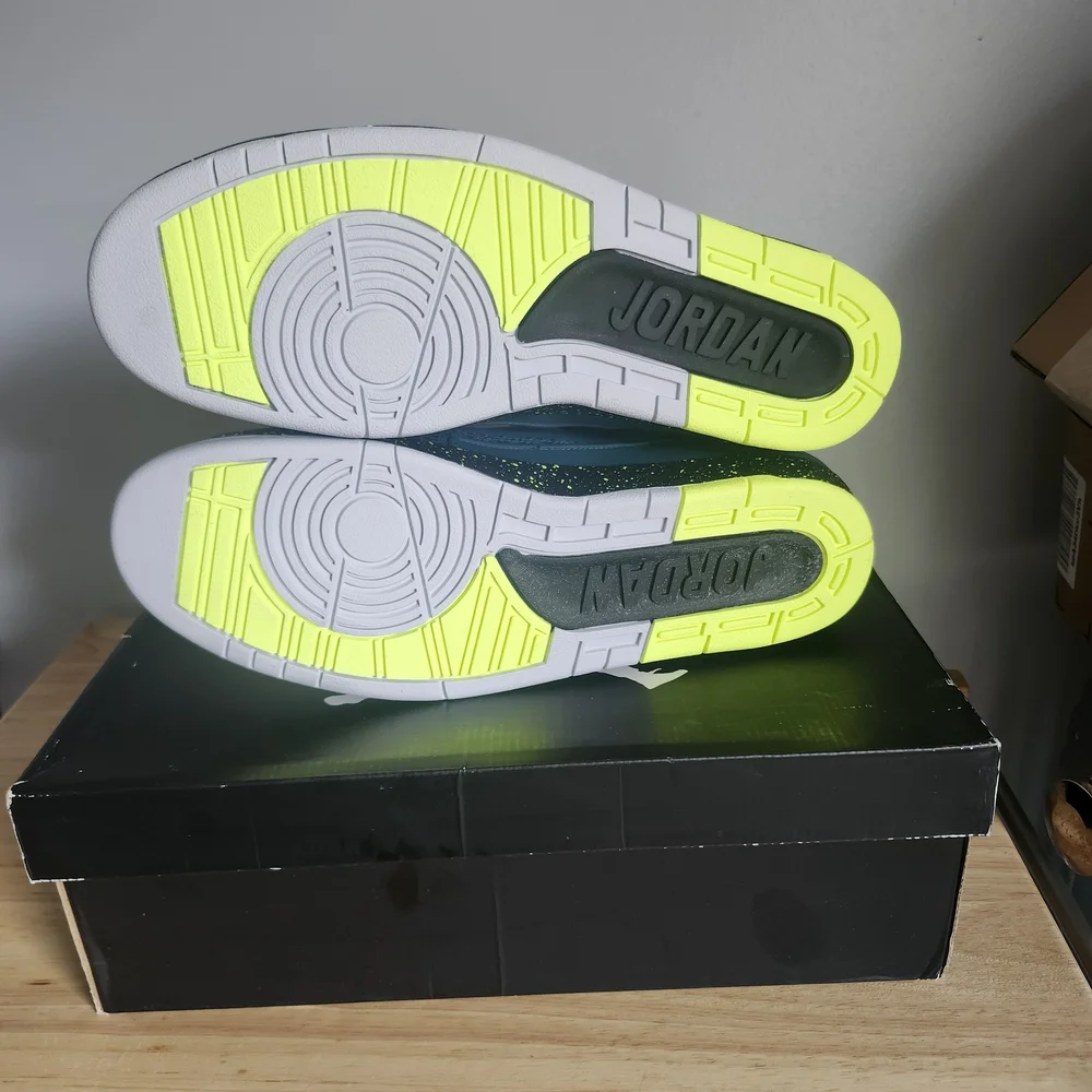 Air Jordan 2 Nightshade